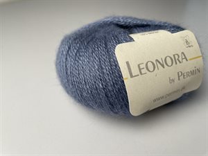 Leonora by permin silke / uld - i smuk jeansblå